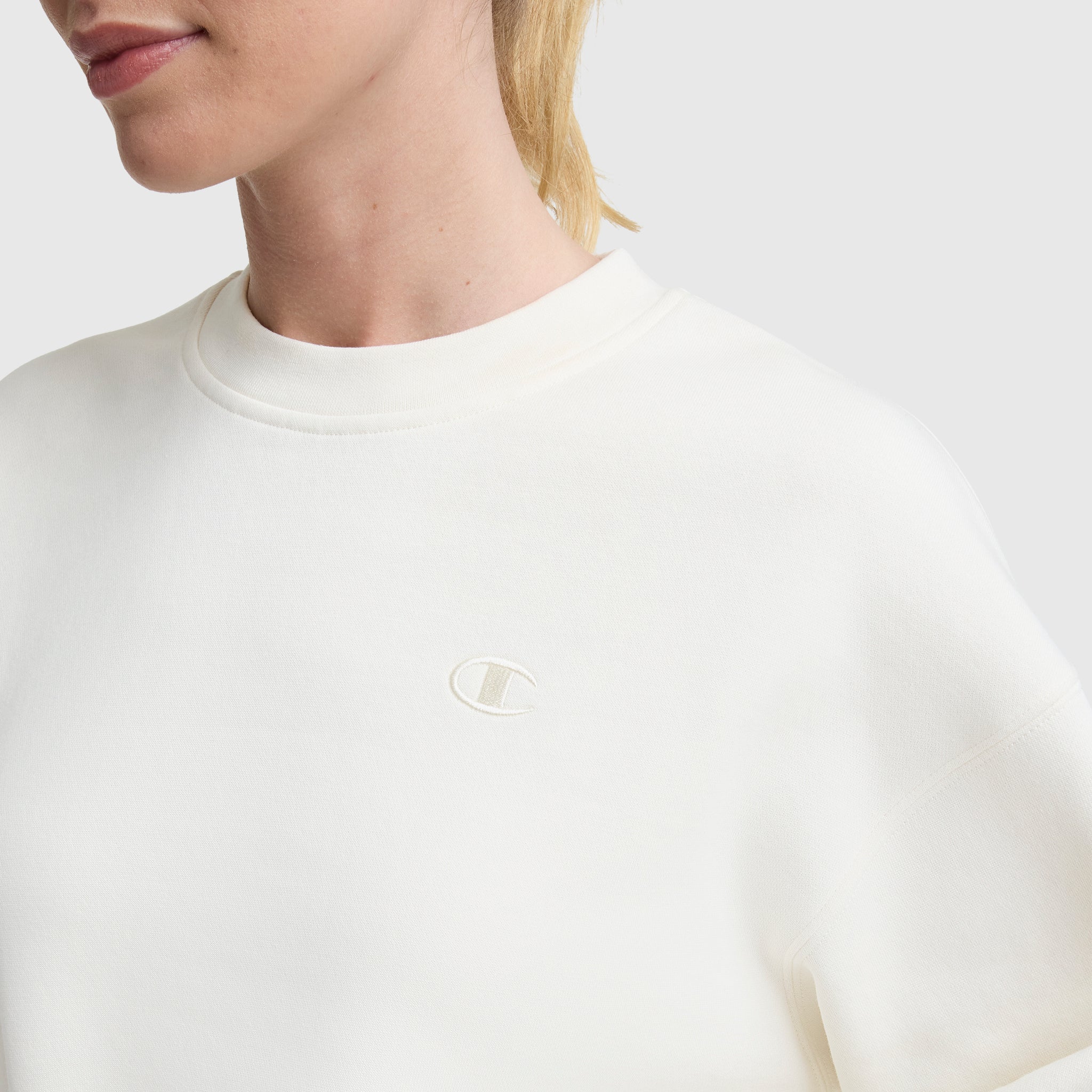 Powerblend Crewneck Sweatshirt. Small C - Image 4